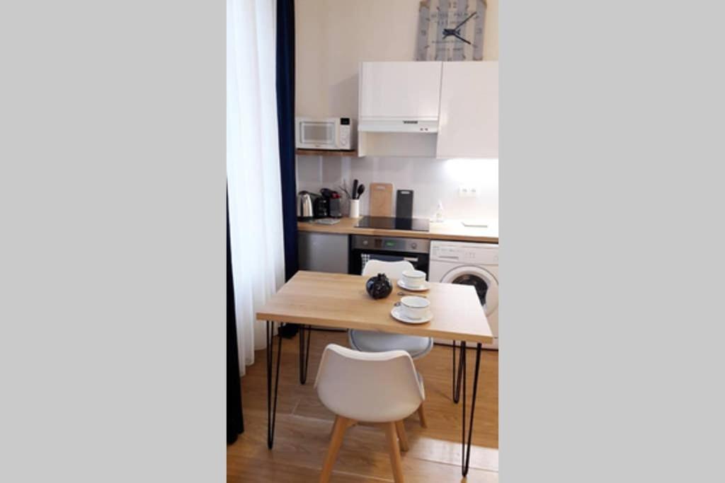 Ferienwohnung Studio Cosy Idealement Situe Et Bien Equipe Boulogne-sur-Mer Exterior foto